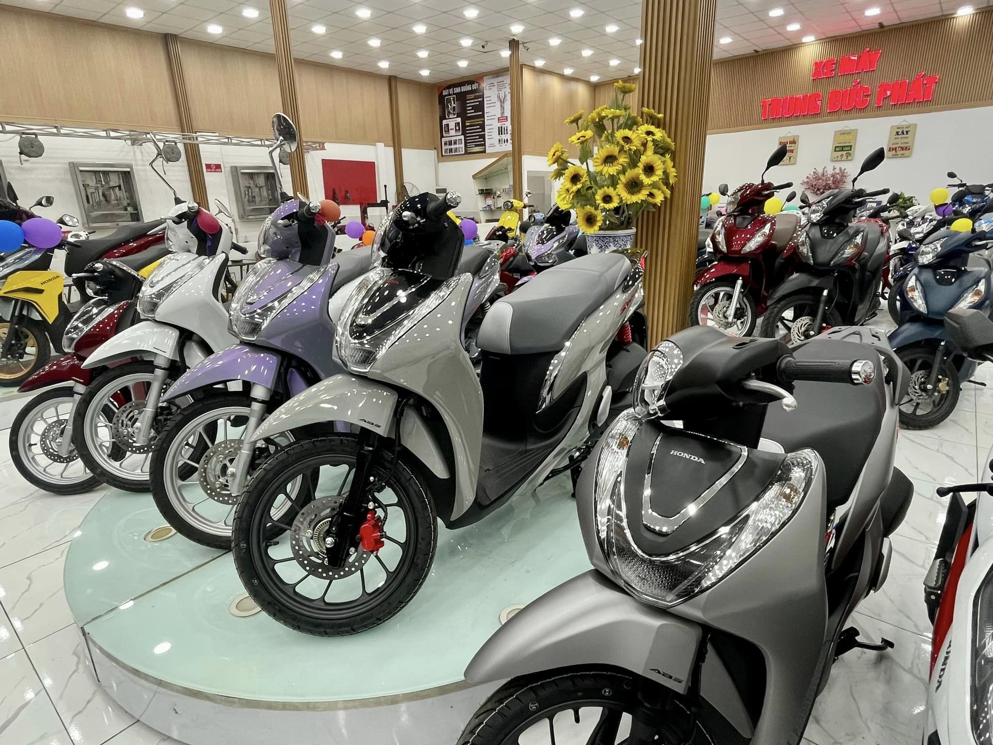 Số hoá quy trình quản lý kinh doanh xe máy chuyên nghiệp cho Motor Trung Đức Phát Long An